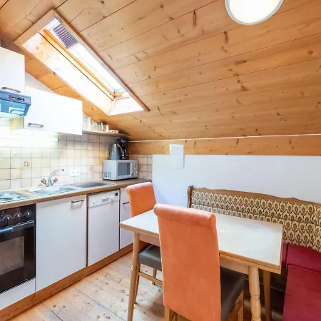 Apartment Well Kept In L Ngenfeld With Eat In Kitchen *
